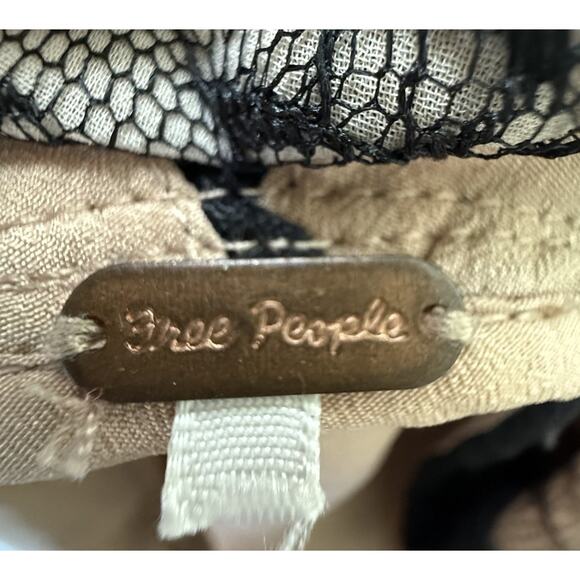 Free People Night Shimmer Dress Mini Dress OB553497 Black Lace Nude Lining Sz 6 - Picture 7 of 9